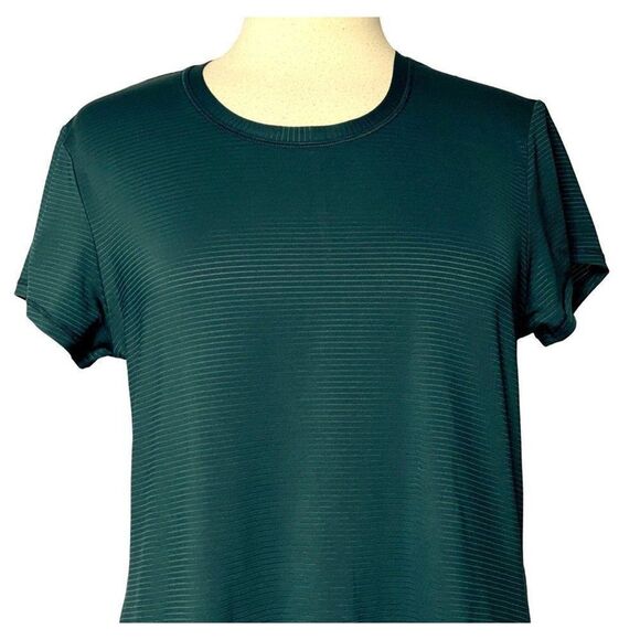 All in Motion Athletic Tee Dark Green Tonal Stripe Pullover Sz S NEW - Picture 2 of 5